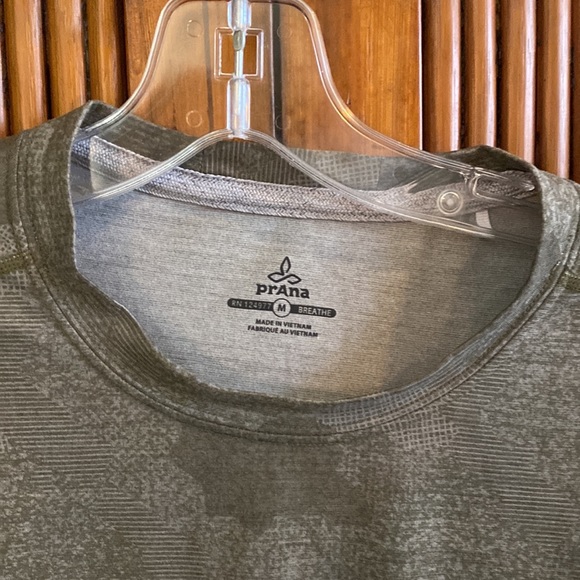 Prana Short Sleeved Crew TShirt - Picture 3 of 8